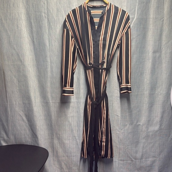 Zara long sleeve tie up dress size XS - Picture 1 of 10